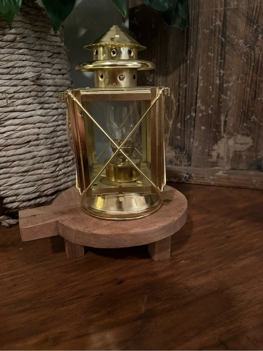 Ship Lantern Nautical Brass Color Oil Lamp 9 In Tall